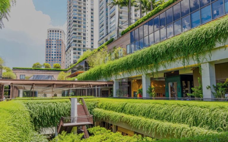 Ecologic building shopping mall in Sao Paulo, Brazil